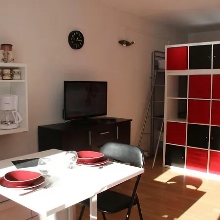Au Pied Des Pistes + Cellier Apartamento